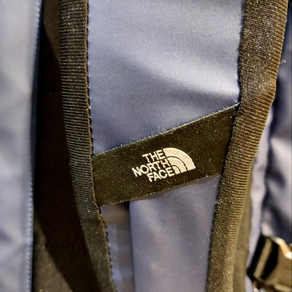 The North Face Commuter Pack L - Picture 3 of 6